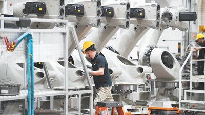 工業(yè)機(jī)器人,邁向 全能選手 產(chǎn)經(jīng)觀察 細(xì)看產(chǎn)品七十二變⑤